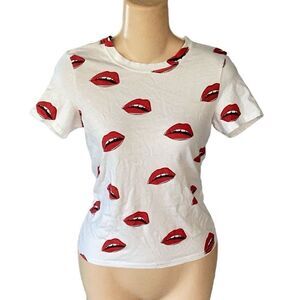Bershka BSKGIRL Lips T-Shirt Top Women’s XS Crew Neck